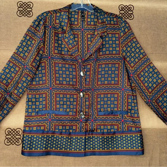 Zara Scarf Print Button Down Shirt Size M
Excellent Condition - Picture 6 of 16